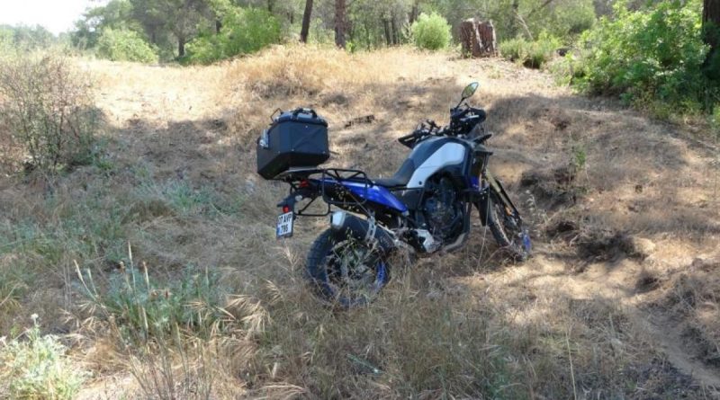 Alman turistler, kiralık motosikletle yoldan çıktı: 2 yaralı