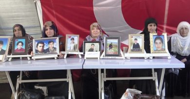 Altı bayramdır oğlundan uzak olan baba, evlat nöbetini sürdürüyor