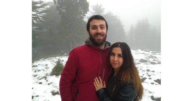 Arkadaşının yardımına koşan genç kız, canından oldu