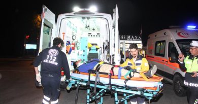 Asker eğlencesinden dönen gençler kaza yaptı: 6 yaralı