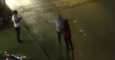 Avcılar’da sokak ortasında kadını tokatladı, çevredekiler izledi
