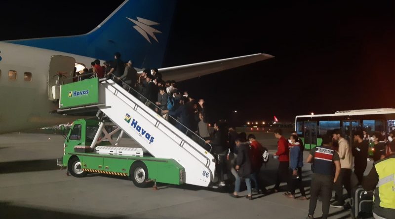 Aydın'da 506 düzensiz göçmen sınır dışı edildi