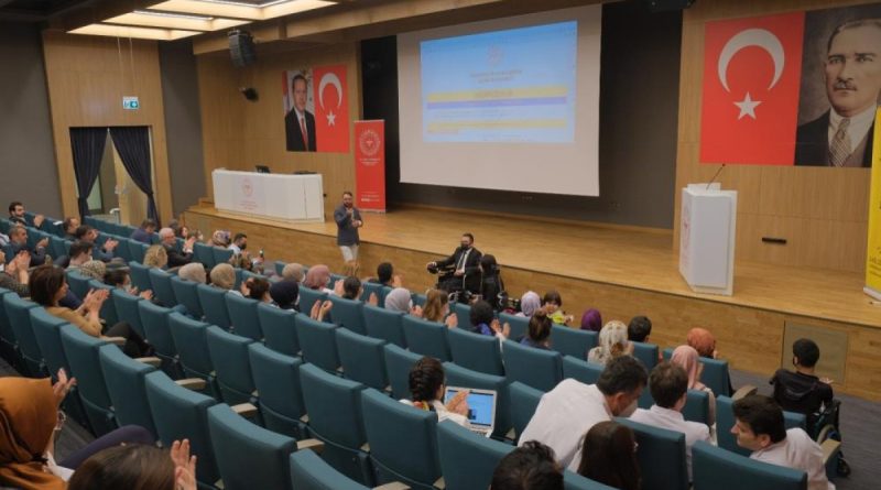 Ayrık omurga hastalığına dikkat: 'Birden fazla sistemi etkiliyor'