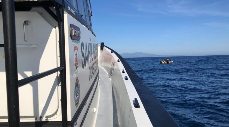 Ayvalık’ta 75 göçmeni Sahil Güvenlik kurtardı