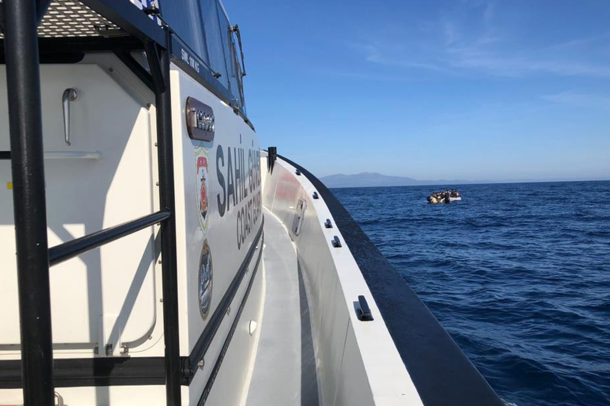 Ayvalık’ta 75 göçmeni Sahil Güvenlik kurtardı