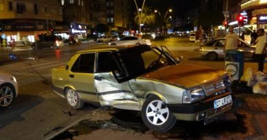 Babasının otomobilini kaçıran 16 yaşındaki gencin kız arkadaşıyla kaçamağı hastanede bitti