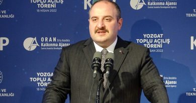 Bakan Varank: 'Pensilvanya’nın, Stockholm’ün gündemini rehberlik edinen ana muhalefetin başkanıdır'