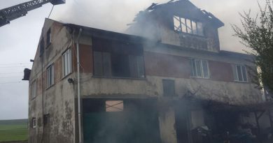 Bolu’da yanan ev kullanılamaz hale geldi
