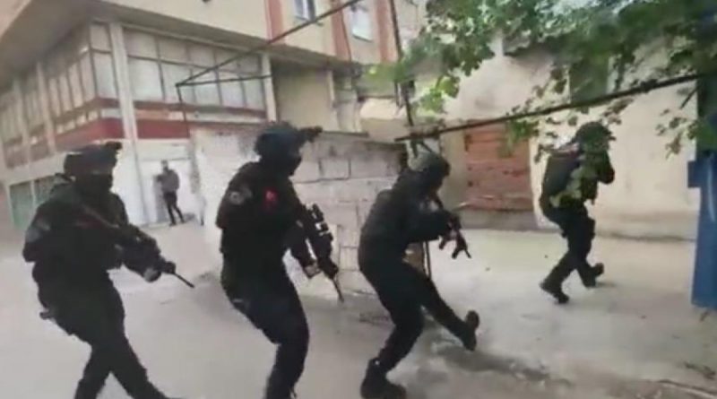 Bursa'da DEAŞ operasyonu: 3 gözaltı