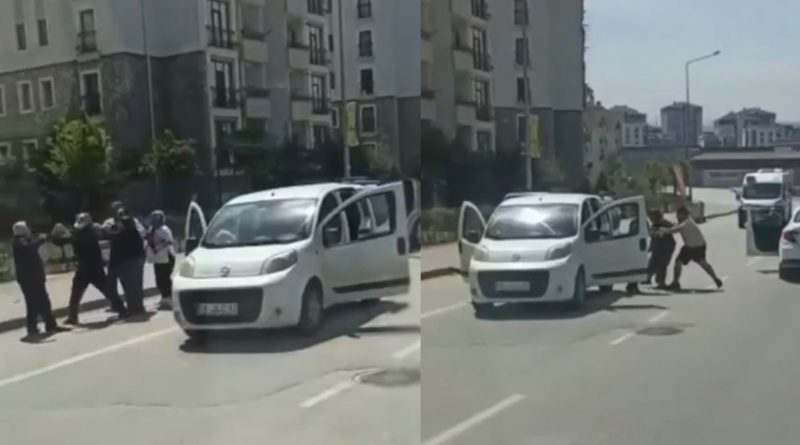 Bursa’da tekme ve tokatlı 'yol benim' kavgası