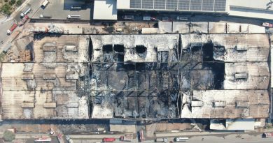 Bursa'daki yangın sonrası hurda haline dönen fabrika havadan görüntülendi