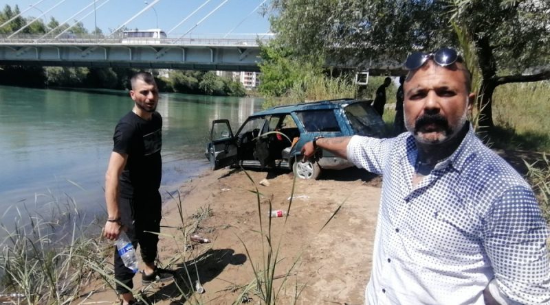 Çamura saplanan araçtaki alkollü şahıs drift maceralarını anlattı