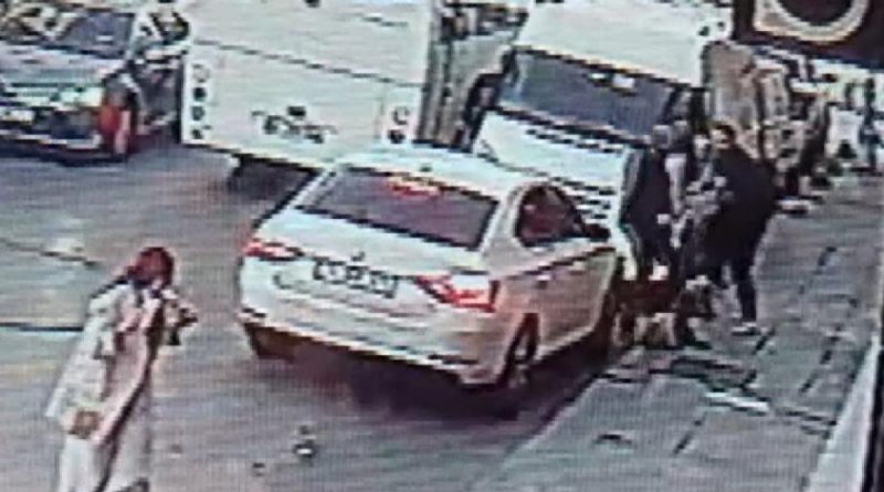 Çekmeköy’de kiracı ile dükkan sahibinin tartışması kanlı bitti: 3 yaralı