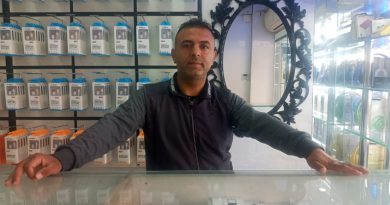 Cep telefonu hırsızlığı kameraya yansıdı