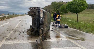 D-100’de kontrolden çıkan cip takla attı: 1 ölü, 2 yaralı