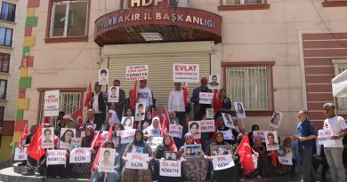 Diyarbakır ailelerinin HDP ve PKK’ya karşı destansı direnişi 1000’inci gününde