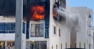 Diyarbakır’da bir ev alevlere teslim oldu