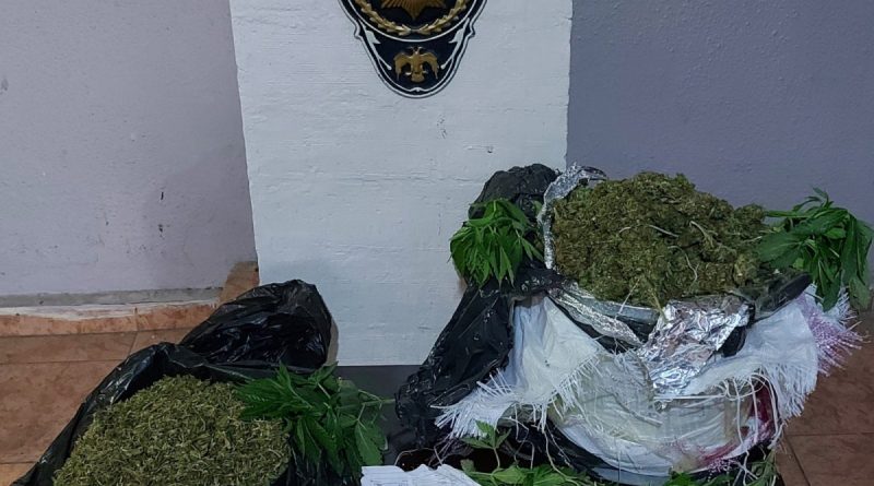 Diyarbakır’da uyuşturucu operasyonu: Baba ve oğlu tutuklandı