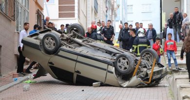 Doğalgaz kutusuna çarpıp takla attı