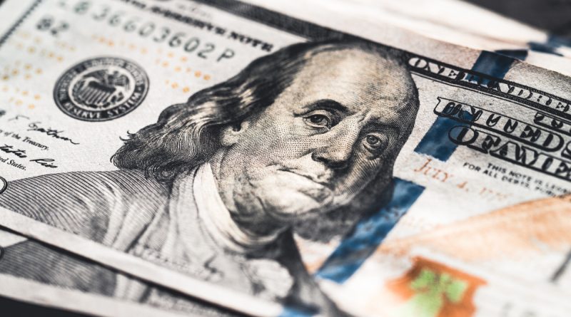 Dolar 15,95 seviyesinde