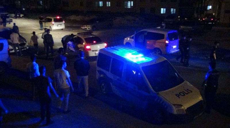 Düğünde uyarı yapan polise taşlı, sopalı saldırı: 3 yaralı, 10 gözaltı
