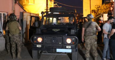 Edirne’de mahalle kavgasında ortalık savaş alanına döndü