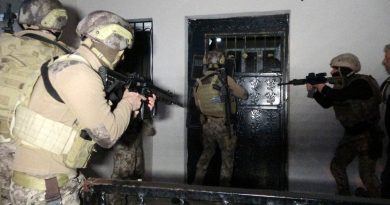 Edirne merkezli 4 ildeki FETÖ operasyonunda 12 şüpheliden 2’si tutuklandı