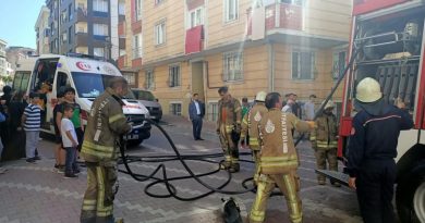 Esenyurt’ta çıkan yangında can pazarı: Binada mahsur kalanlar böyle kurtarıldı