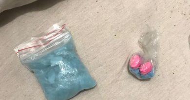 Esenyurt'ta lüks siteye düzenlenen baskında çok sayıda uyuşturucu madde ele geçirildi