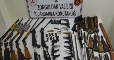 Evden cephane çıktı