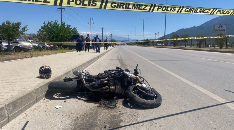 Fethiye’de iki motosiklet çarpıştı: 2 ölü, 1 yaralı
