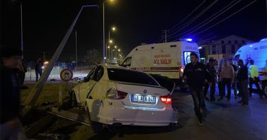 Fethiye’de iki otomobil çarpıştı: 4 yaralı