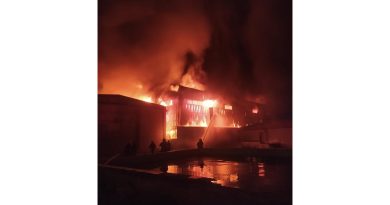 Gaziantep, geri dönüşüm fabrikasında henüz bilinmeyen bir nedenle yangın çıktı
