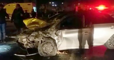 Hakkari'de trafik kazası: Biri polis 2 kişi hayatını kaybetti