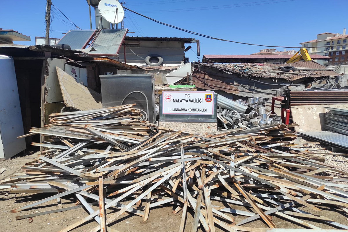 Hırsızlığı JASAT çözdü