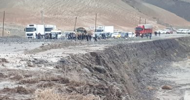 Iğdır’da yağmur sonrası heyelan: Iğdır-Erzurum yolu kapandı