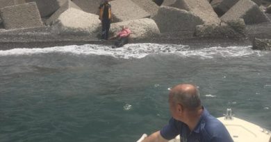 ‘İntihar edeceğim’ dedi, sahilde yatarken bulundu