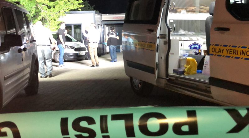 İş yerine silahlı baskın: 2 yaralı