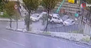 İstanbul’da korku dolu anlar kamerada: Otomobil 50 metreden aşağıya uçtu
