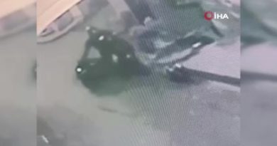 İstanbul’da motosiklet hırsızlığı kamerada
