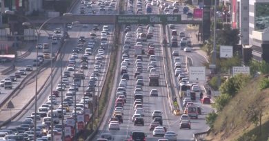 İstanbul'da pazar günü trafik yoğunluğu yüzde 49'lara ulaştı