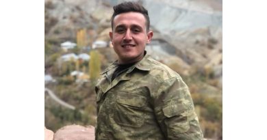 İzmir’de silahlı kavgada başından vurulan eski uzman çavuş hayatını kaybetti