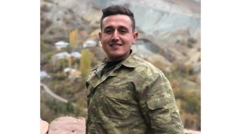 İzmir’de silahlı kavgada başından vurulan eski uzman çavuş hayatını kaybetti