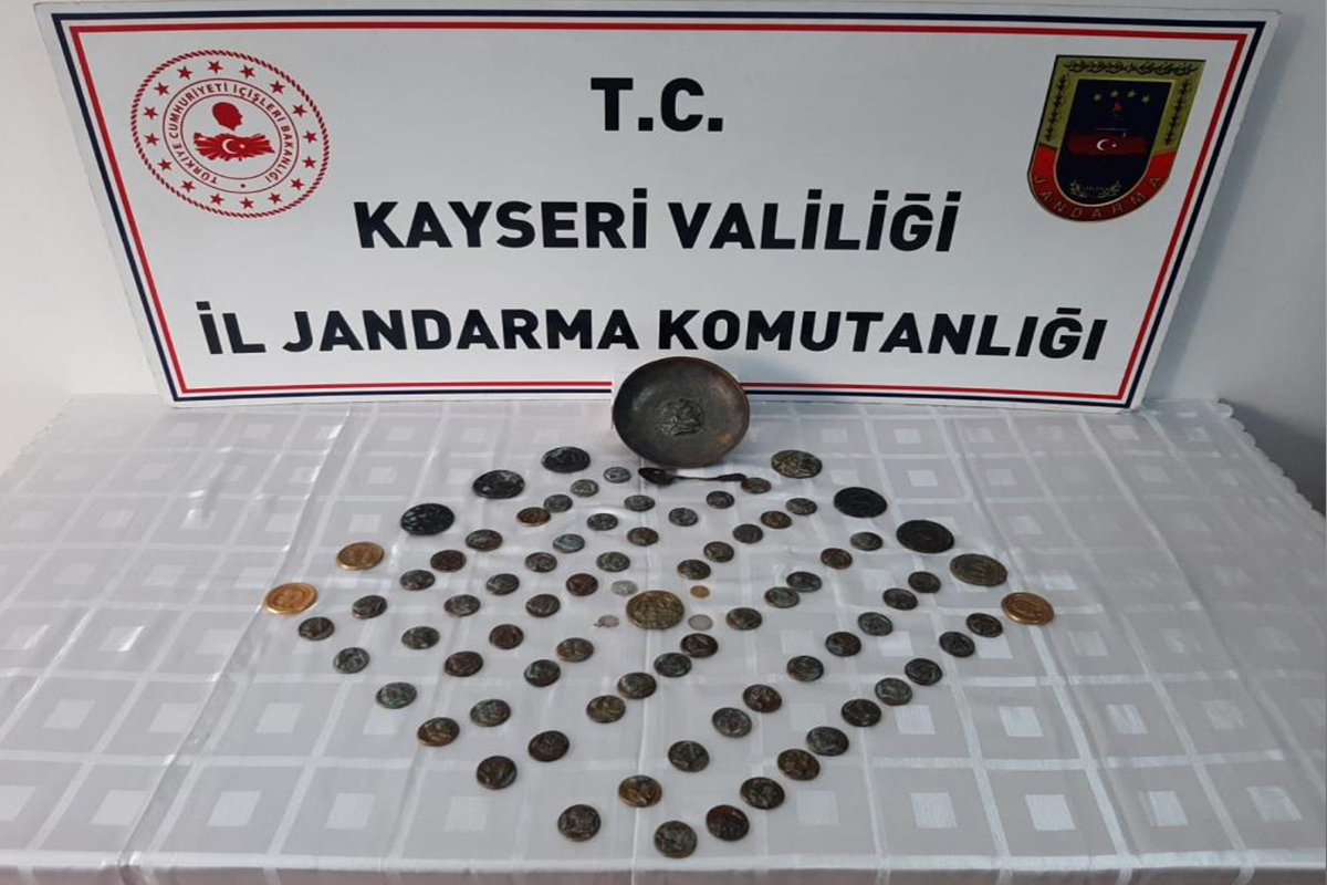 Jandarmadan tarihi eser operasyonu: 3 gözaltı