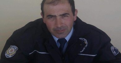 Kafasına spiral bıçağı saplanan emekli polis hayatını kaybetti