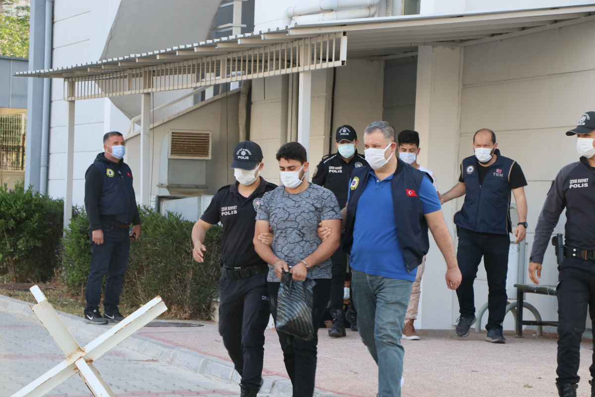 'Karadul'un da içinde olduğu DEAŞ şüphelileri adliyeye sevk edildi