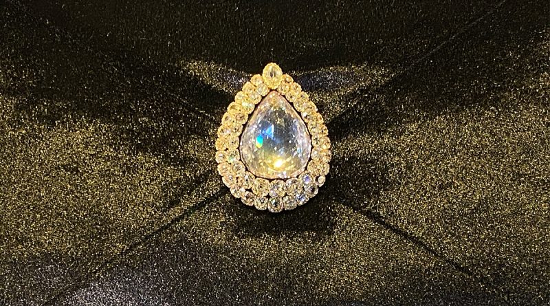 'Kaşıkçı Elması Çalındı' iddialarına Topkapı Sarayı’ndan açıklama geldi