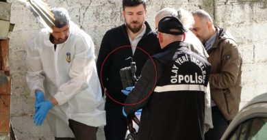 Kayıp kedisini ararken saklanmış bomba buldu