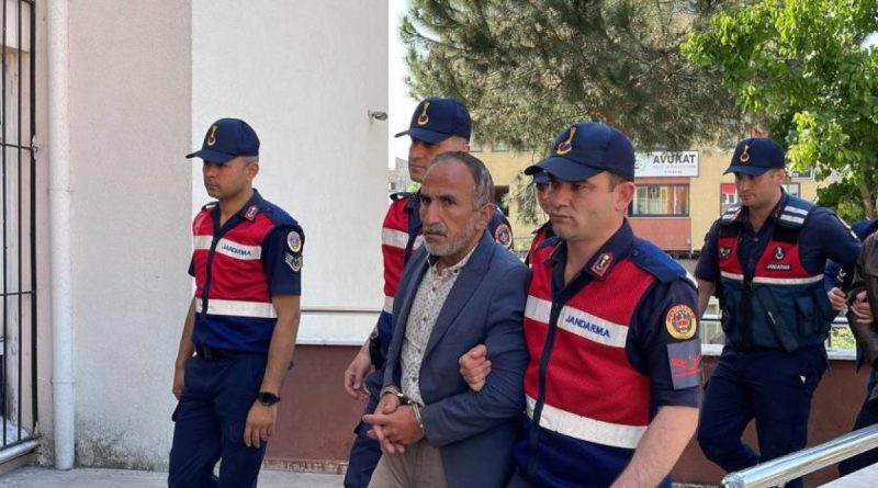 Kesikbaş cinayetindeki 6 şüpheli adliyede