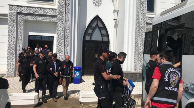 Kocaeli'de bir kişinin öldüğü kavgayla ilgili 2 şüpheli tutuklandı